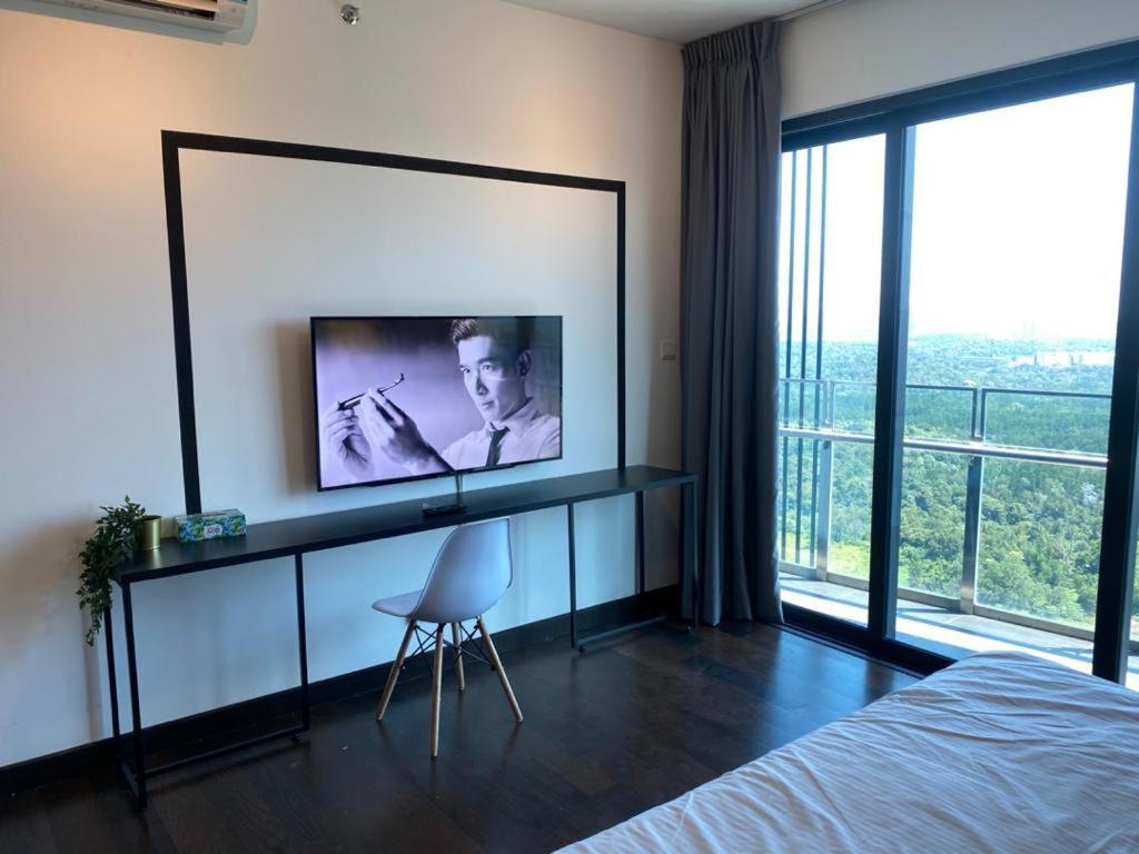 Almas Suite Nusajaya  Exterior foto
